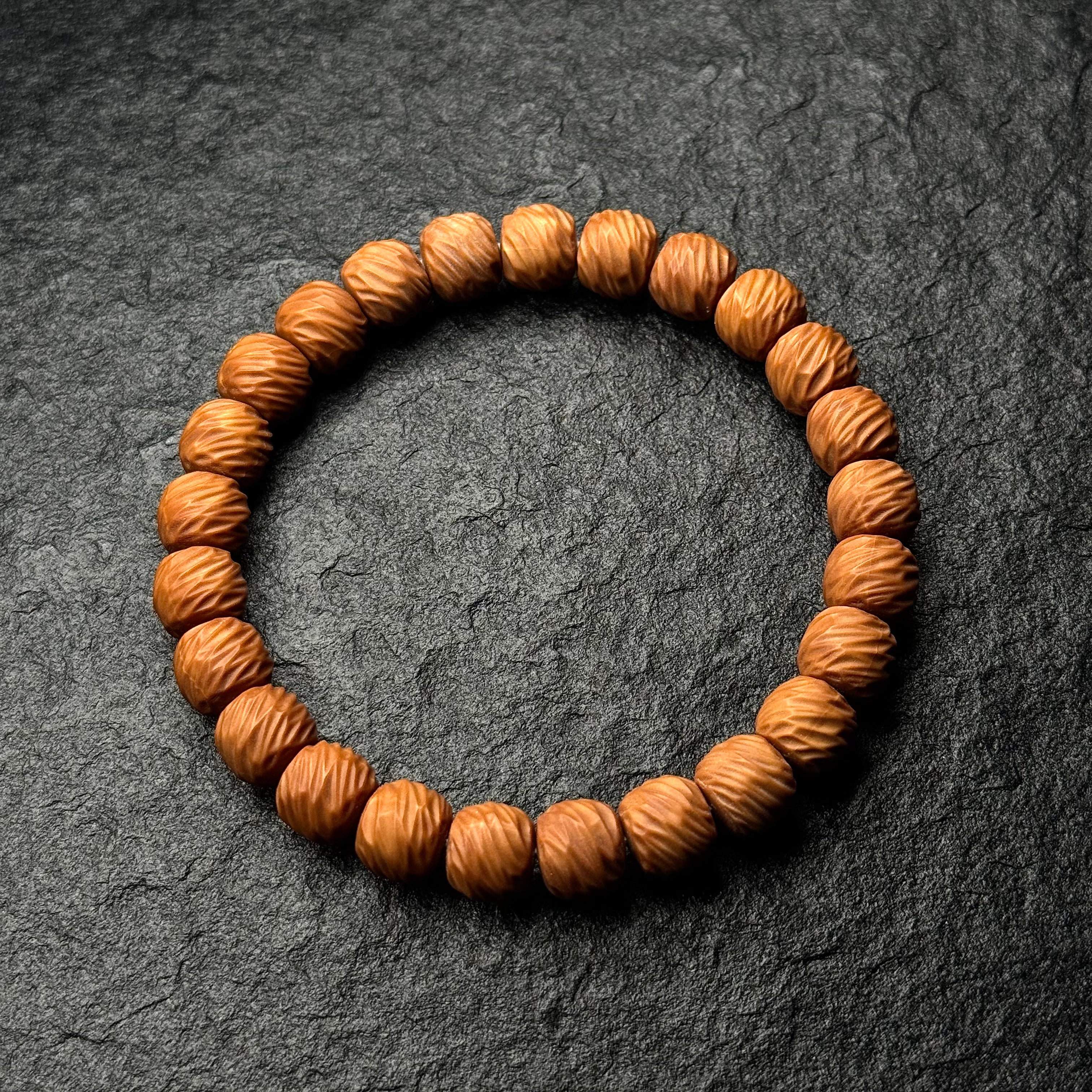 Deep Cloud Pattern Monkey Head Walnut Bracelet