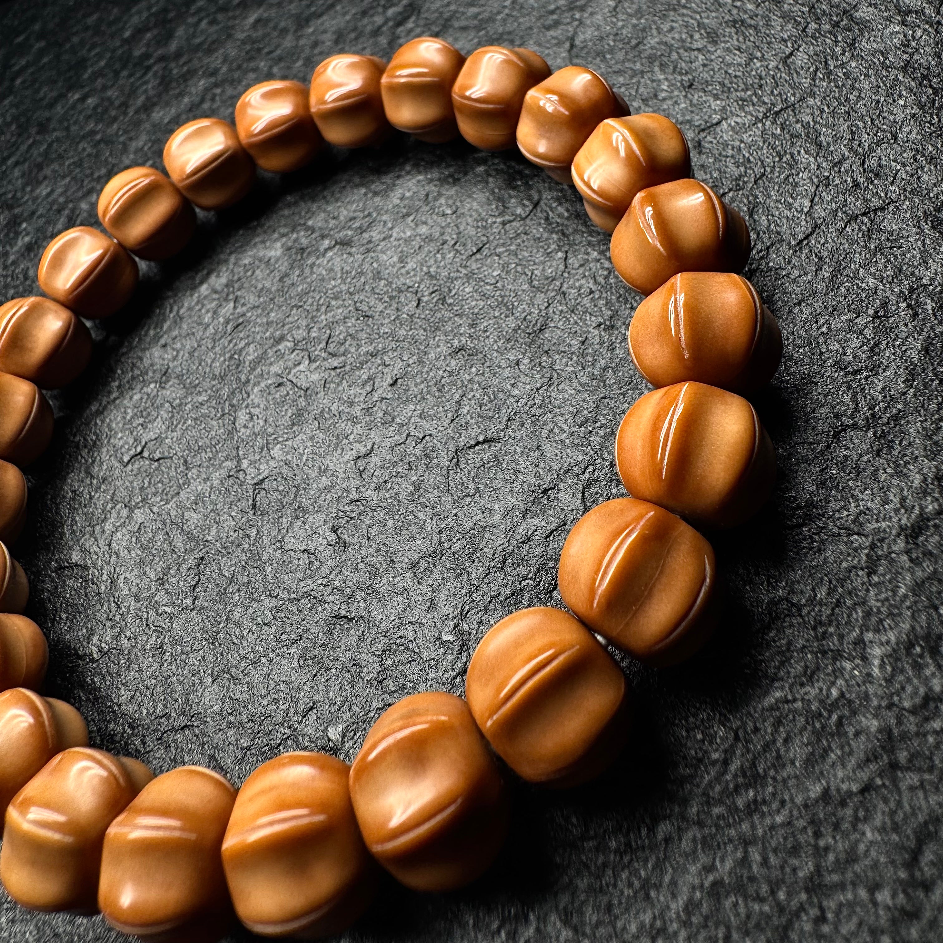 Black Tortoise Shield Monkey Head Walnut Bracelet